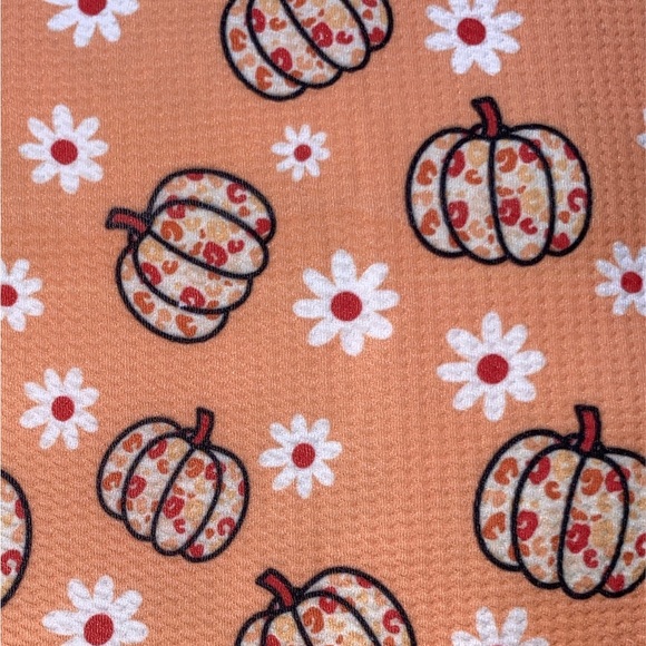 Scrunchie - Picture 7 of 12